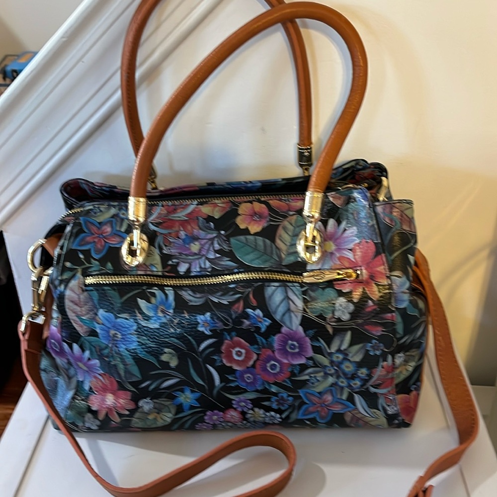 VALNTINA ITALY BLACK BRIWN FLORAL LEATHER SATCHEL BAG